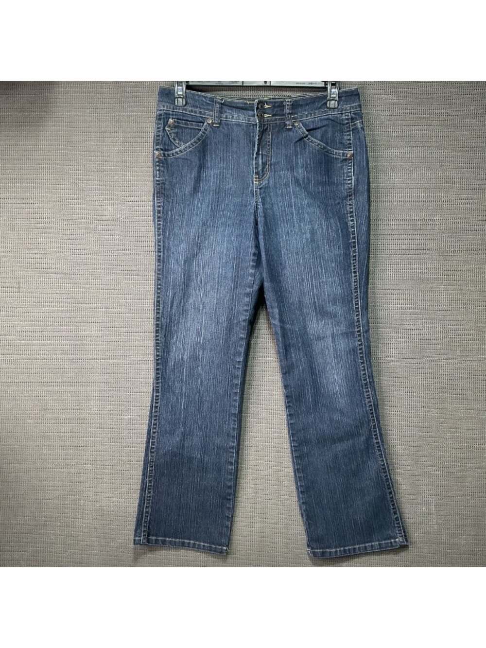 Gloria Vanderbilt Amanda Jeans Women’s Size 10 Average Medium Wash Bootcut Denim